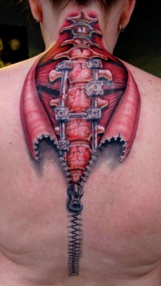 tatuaje en el cuello 3d