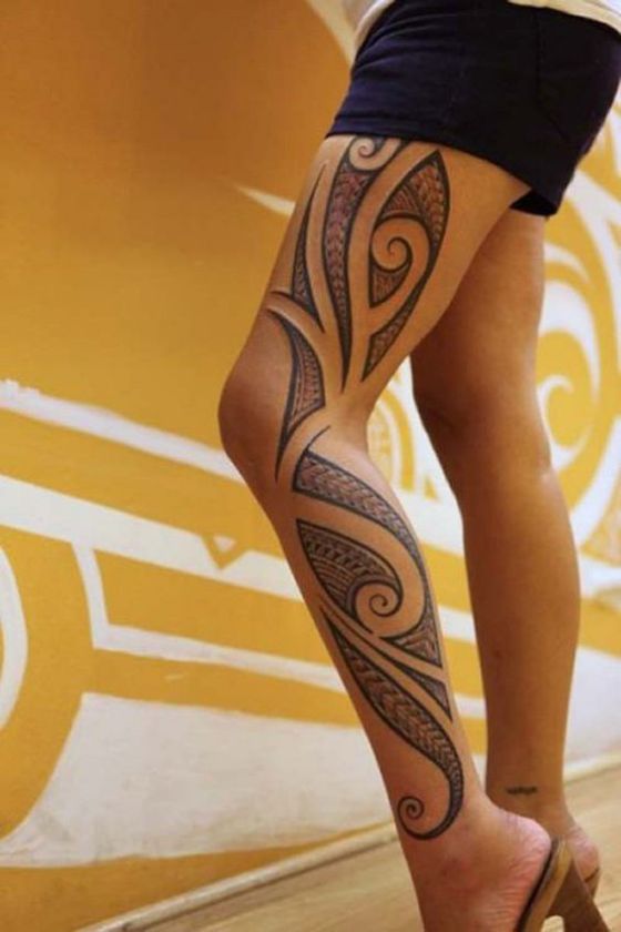 tribal en piernas mujeres
